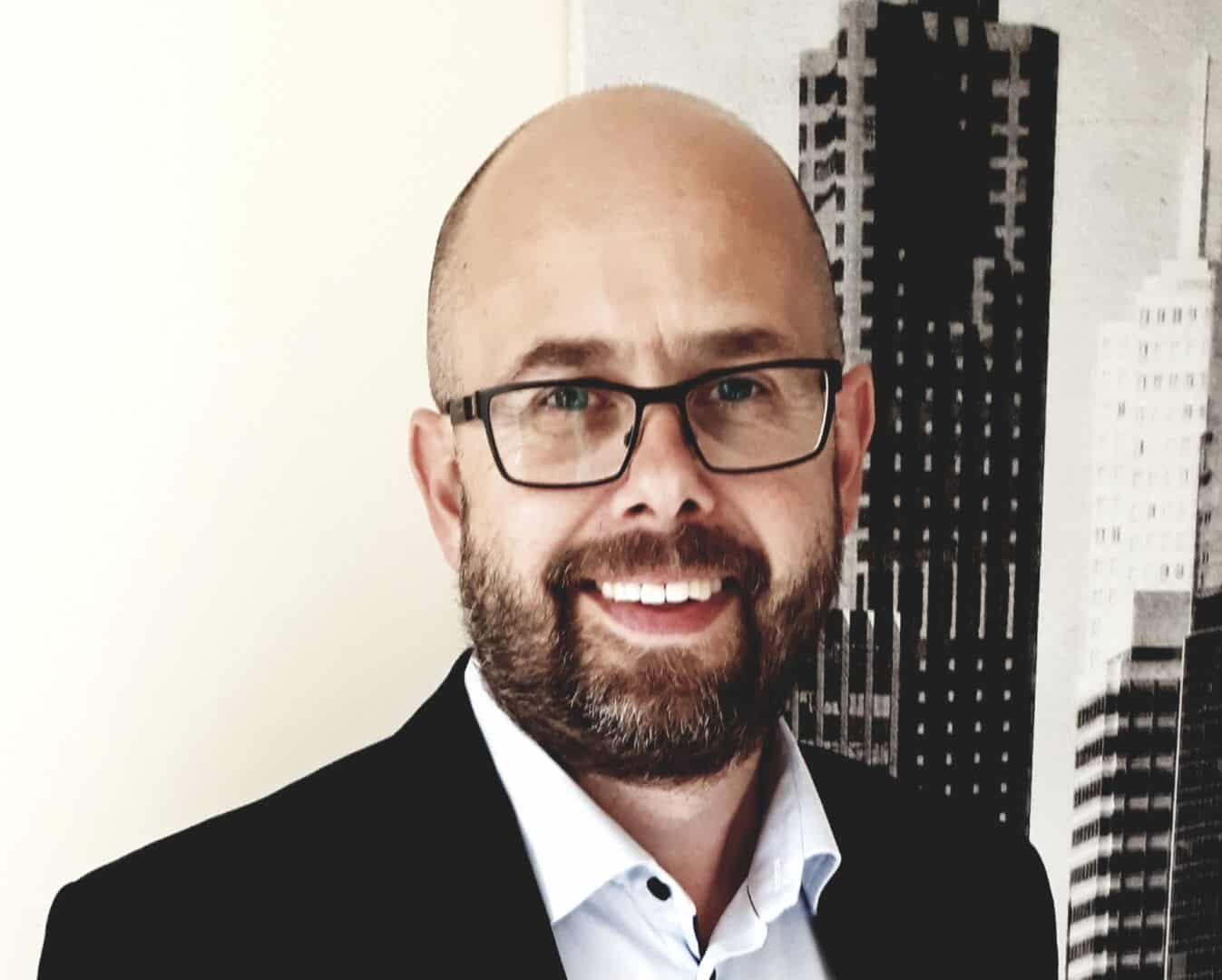 Julian Roberts shares what resiliency in business and life is all about through his executive coaching business.